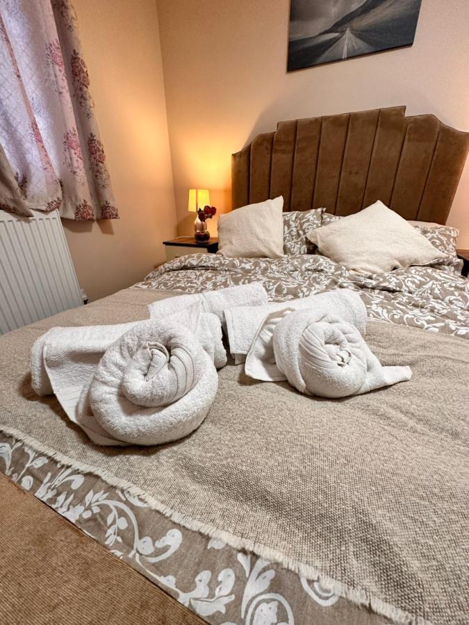 Canary Wharf Single Double And En-Suite Rooms ロンドン エクステリア 写真
