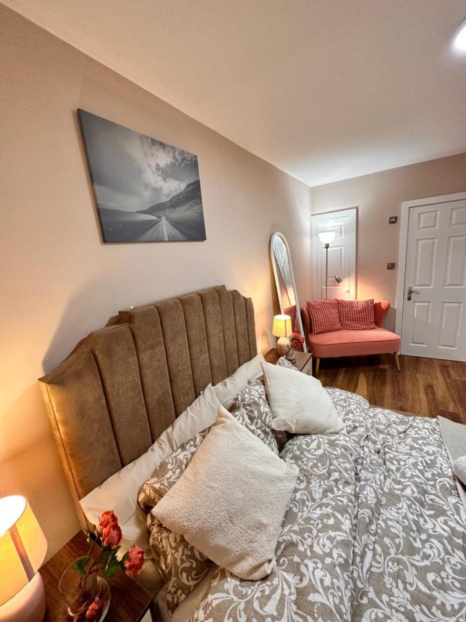 Canary Wharf Single Double And En-Suite Rooms ロンドン エクステリア 写真