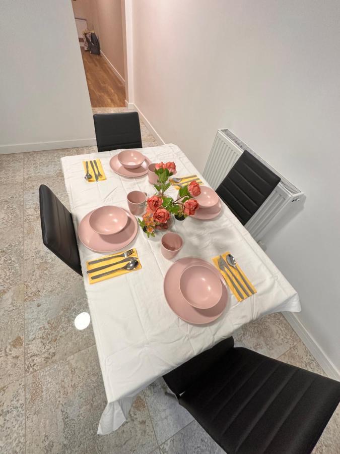 Canary Wharf Single Double And En-Suite Rooms ロンドン エクステリア 写真