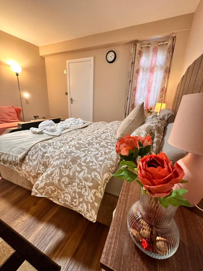 Canary Wharf Single Double And En-Suite Rooms ロンドン エクステリア 写真
