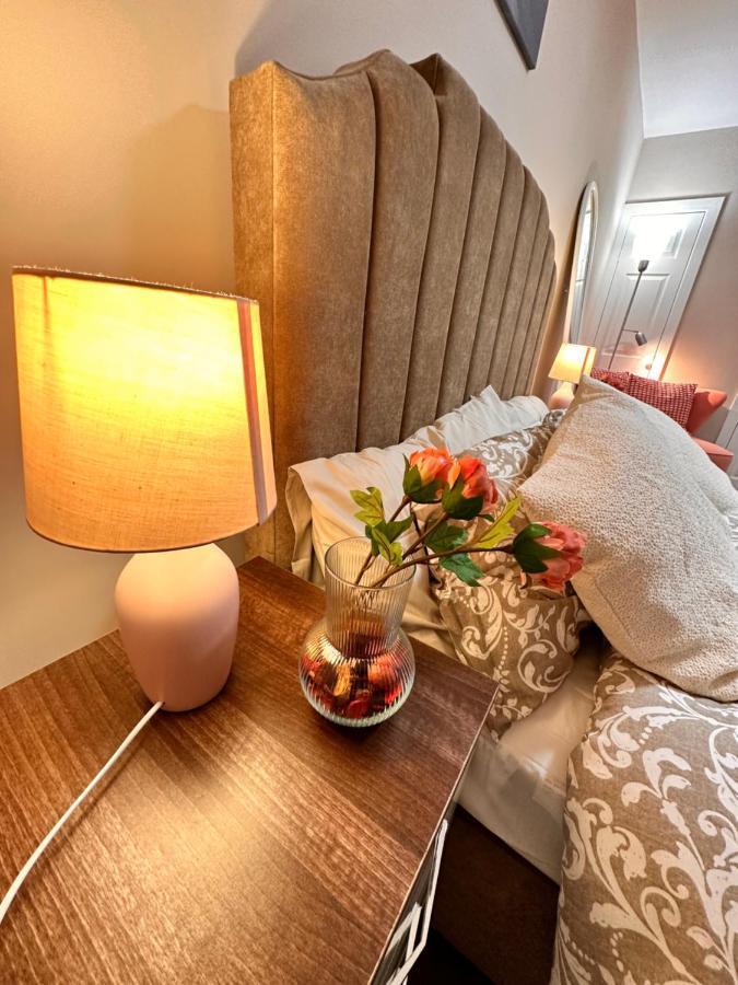 Canary Wharf Single Double And En-Suite Rooms ロンドン エクステリア 写真